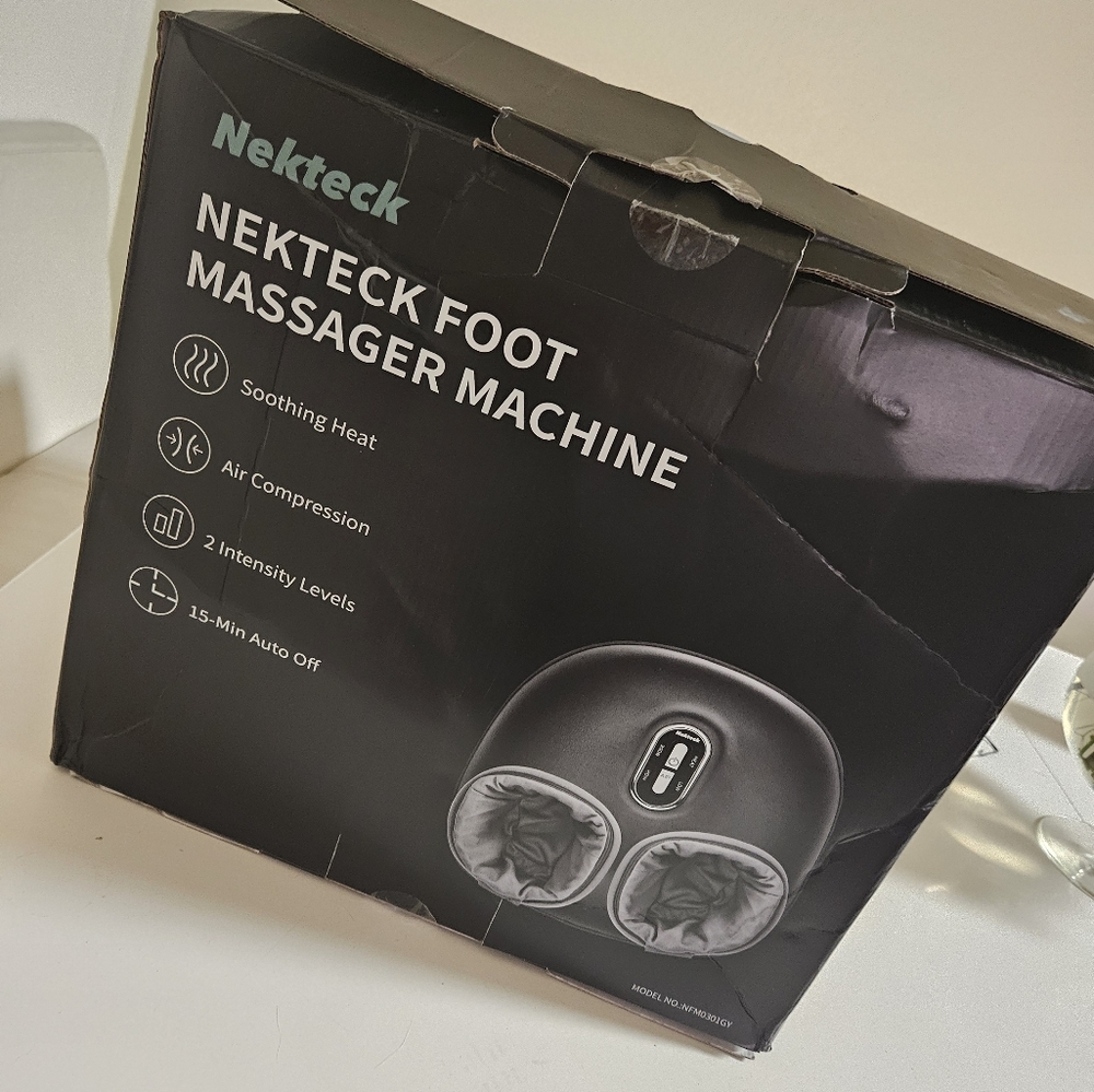 Massager feet